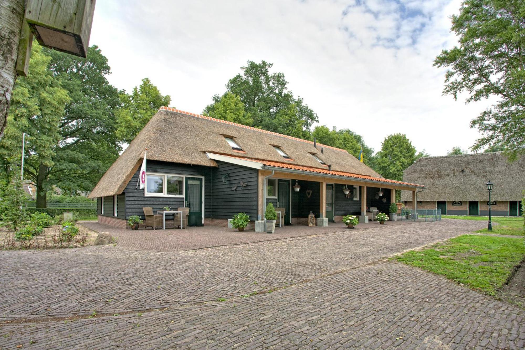 Rheezerstee Exterior foto
