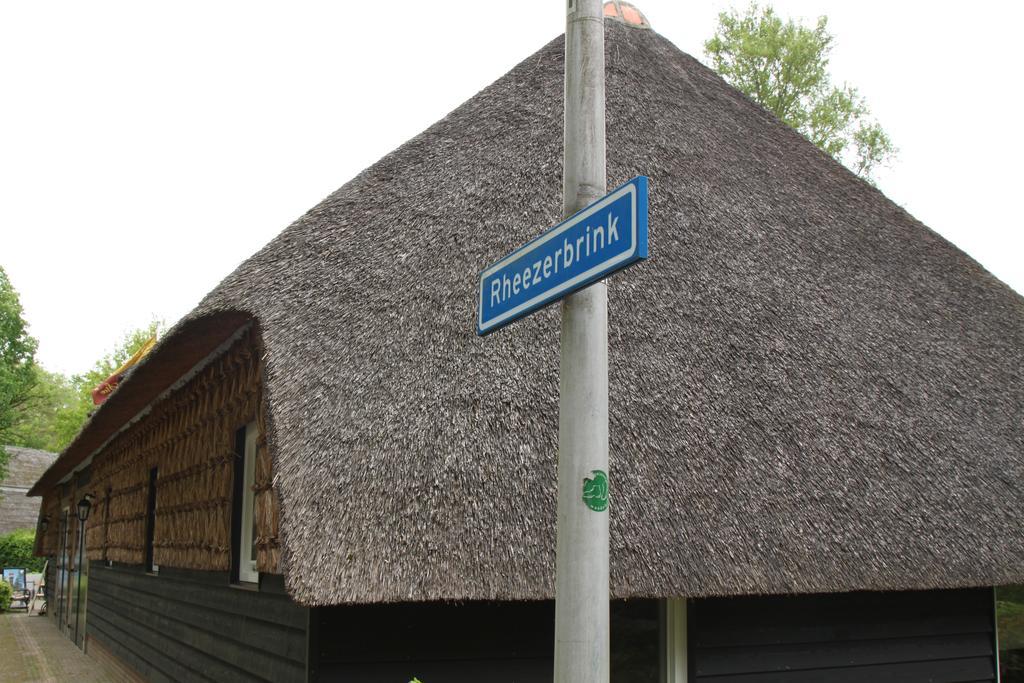 Rheezerstee Exterior foto